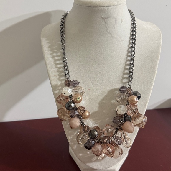 Jewelry - 🔥SALE🔥 Chunky Beaded Statement Necklace Crystal Bead Necklace Silver tone Smokey